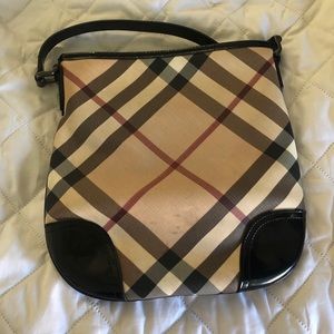 Burberry Nova patent black crossbody